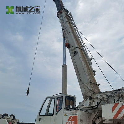 Used Truck Crane with 4 Axle, 13-45m Maximum Lifting Height, and 25ton Operating Weight for Heavy Lifting Operations